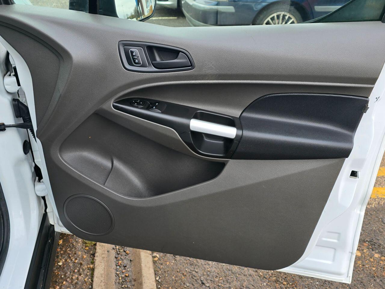 Used Ford Transit Connect 2020 for sale - 76727289: Photo 15