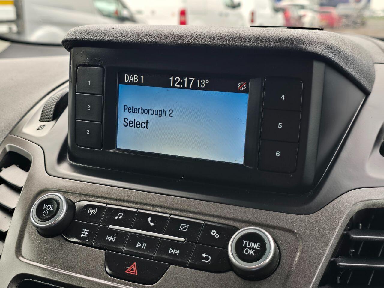 Used Ford Transit Connect 2020 for sale - 76727289: Photo 21