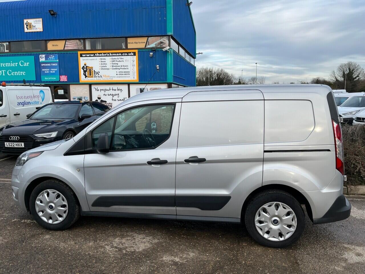 Used Ford Transit Connect 2017 for sale - 77738758: Photo 4