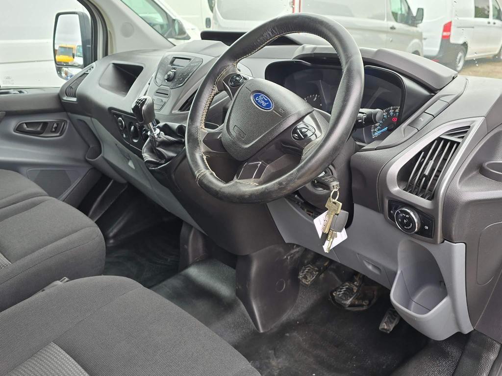 Used Ford Transit Custom for sale - 76702273: Photo 16