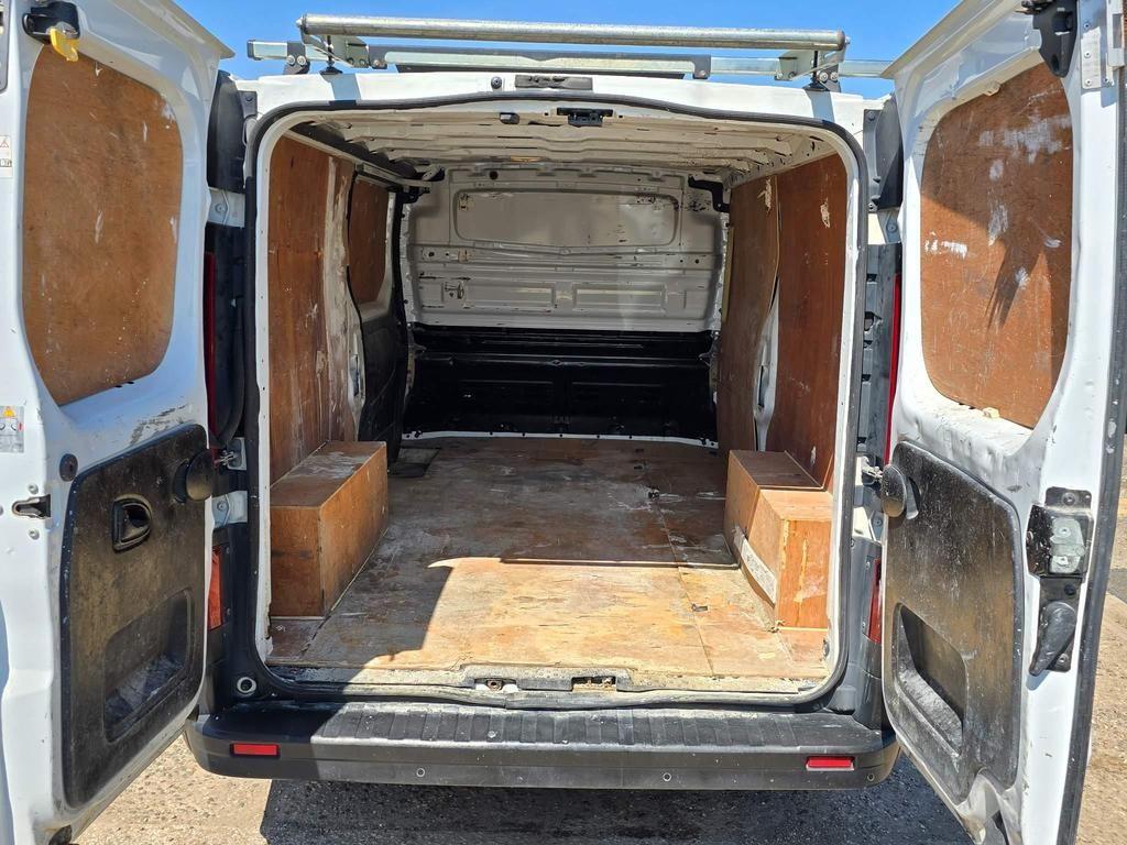 Used Vauxhall Vivaro 2018 for sale - 76993959: Photo 10