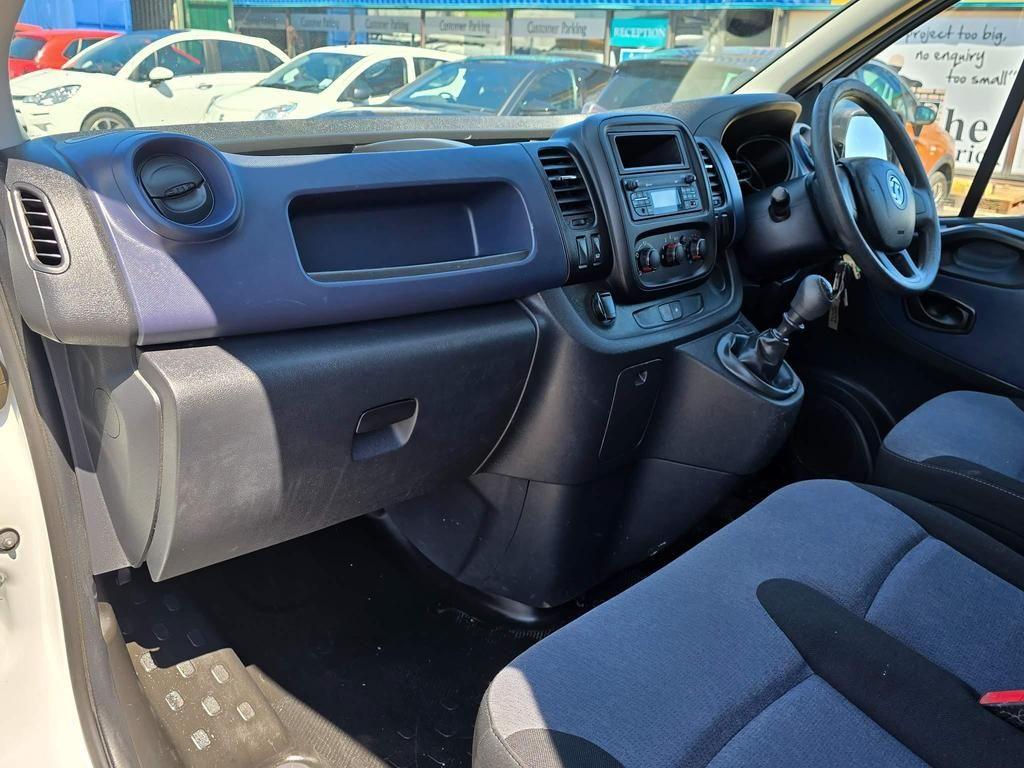 Used Vauxhall Vivaro 2018 for sale - 76993959: Photo 14