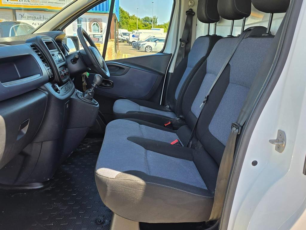 Used Vauxhall Vivaro 2018 for sale - 76993959: Photo 15