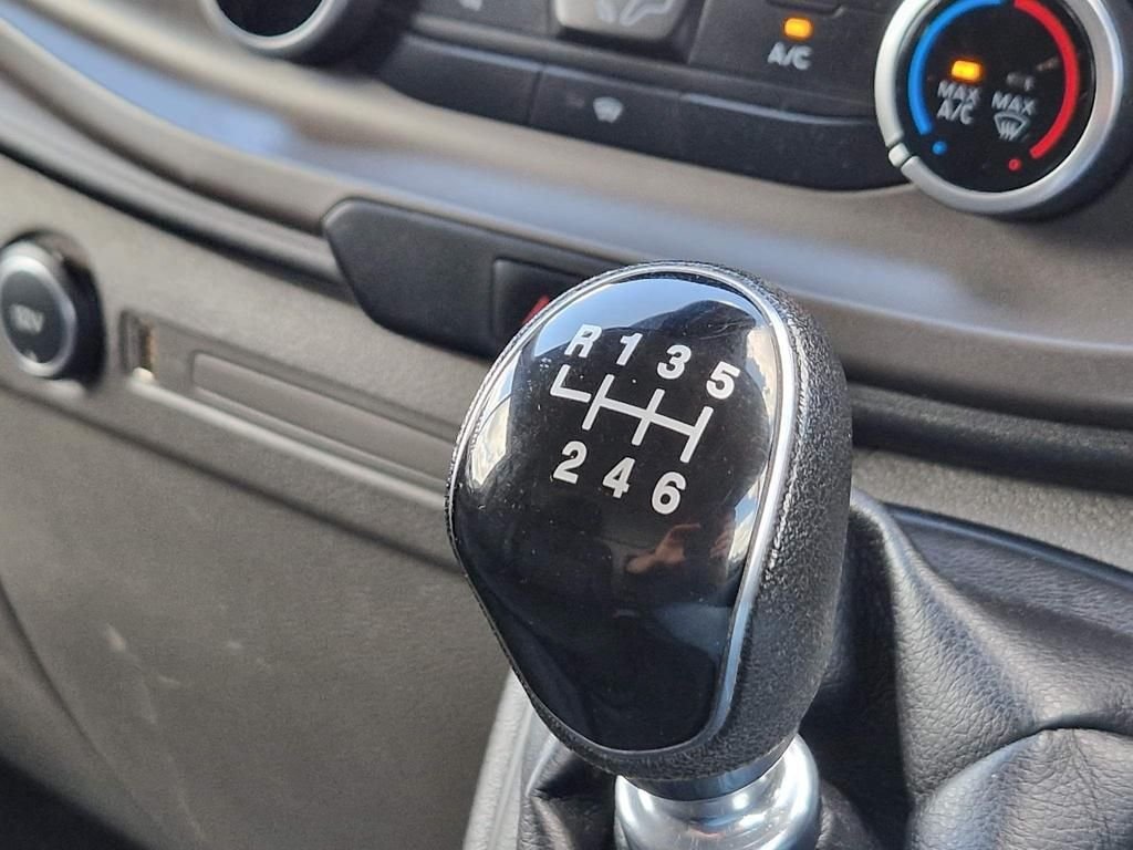 Used Ford Transit Custom 2018 for sale - 76558736: Photo 31