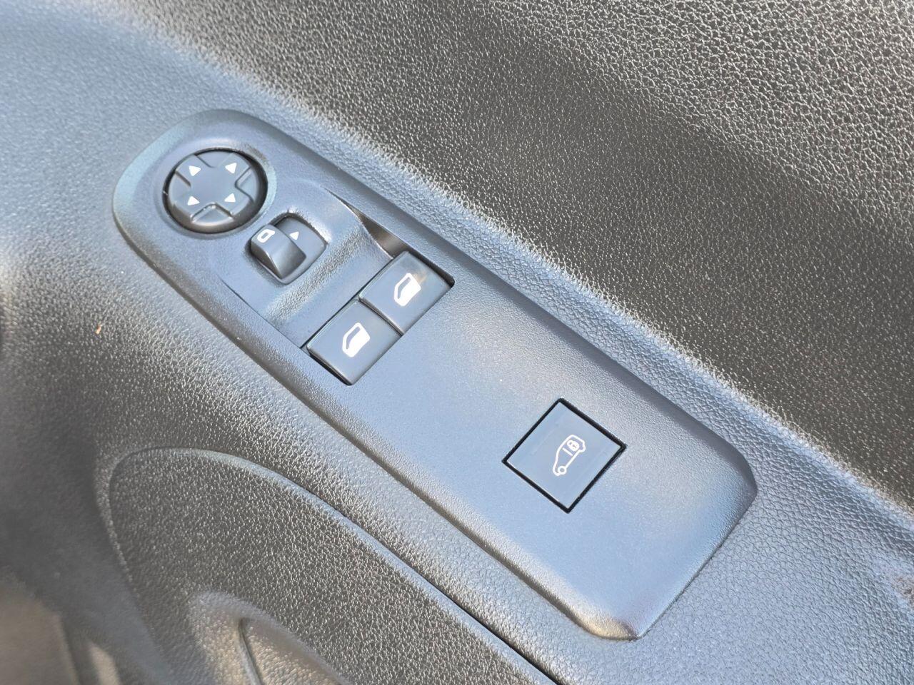 Used Vauxhall Combo 2019 for sale - 76702458: Photo 15