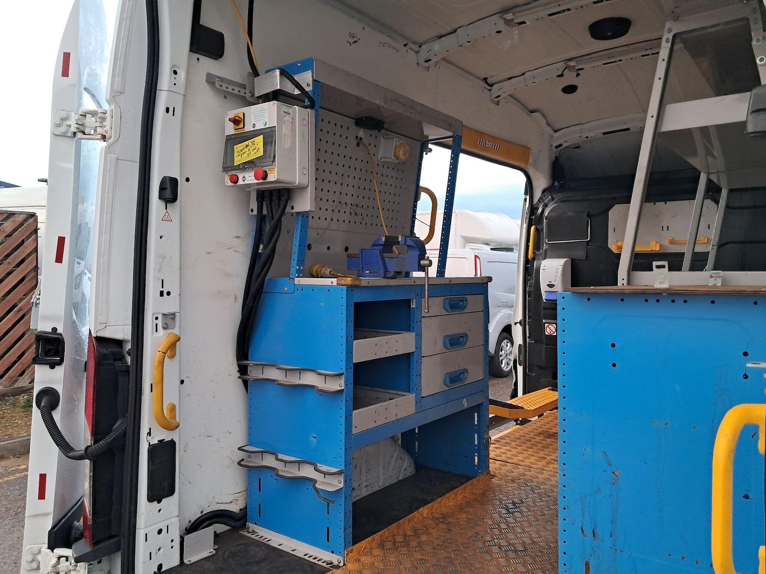 Used Ford Transit 2017 for sale - 76975546: Photo 12