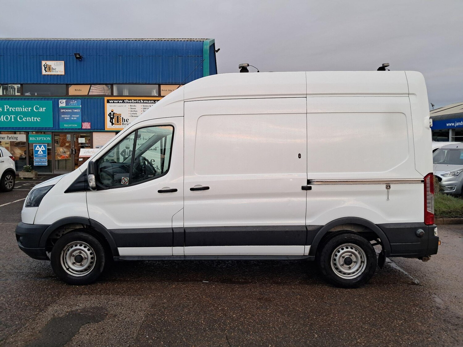 Used Ford Transit 2017 for sale - 76975546: Photo 5