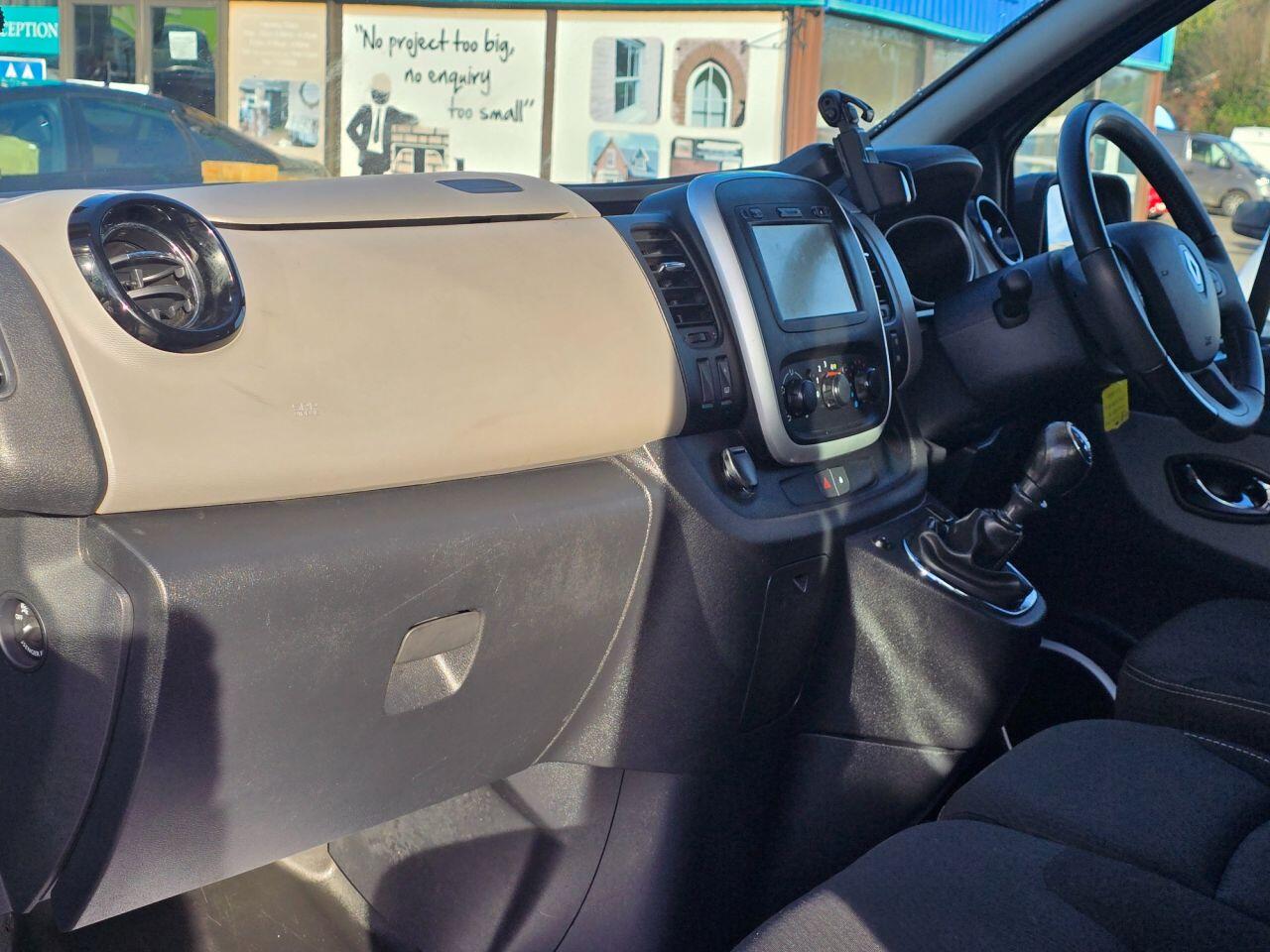 Used Renault Trafic 2016 for sale - 76992245: Photo 17