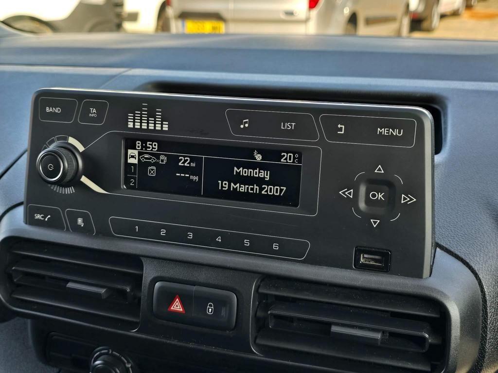 Used Peugeot Partner 2019 for sale - 76727933: Photo 22