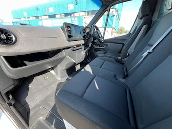 Used Mercedes-Benz Sprinter 2020 for sale - 77737095: Photo