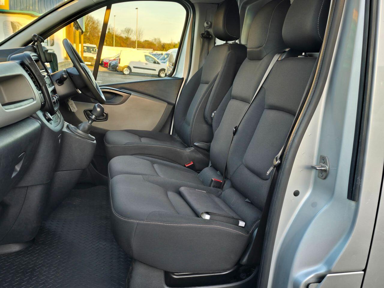 Used Renault Trafic 2015 for sale - 77081705: Photo 13