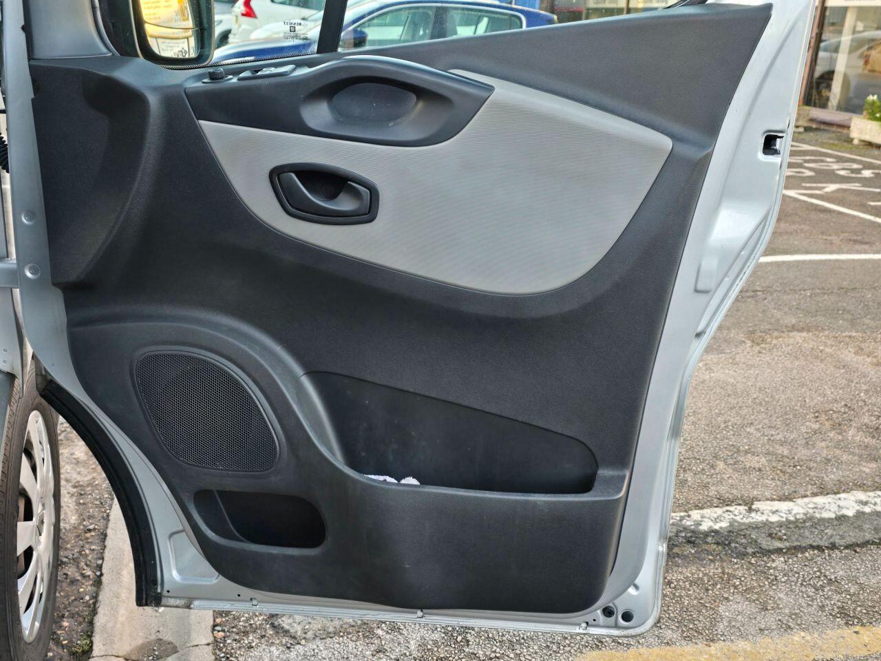 Used Renault Trafic 2015 for sale - 77081705: Photo 14