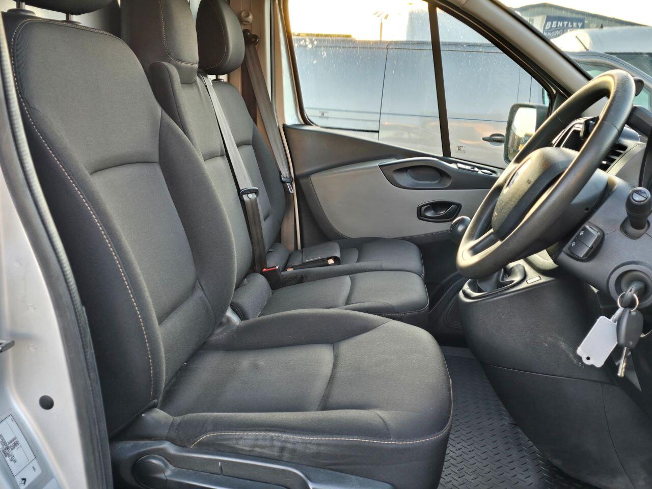 Used Renault Trafic 2015 for sale - 77081705: Photo 16