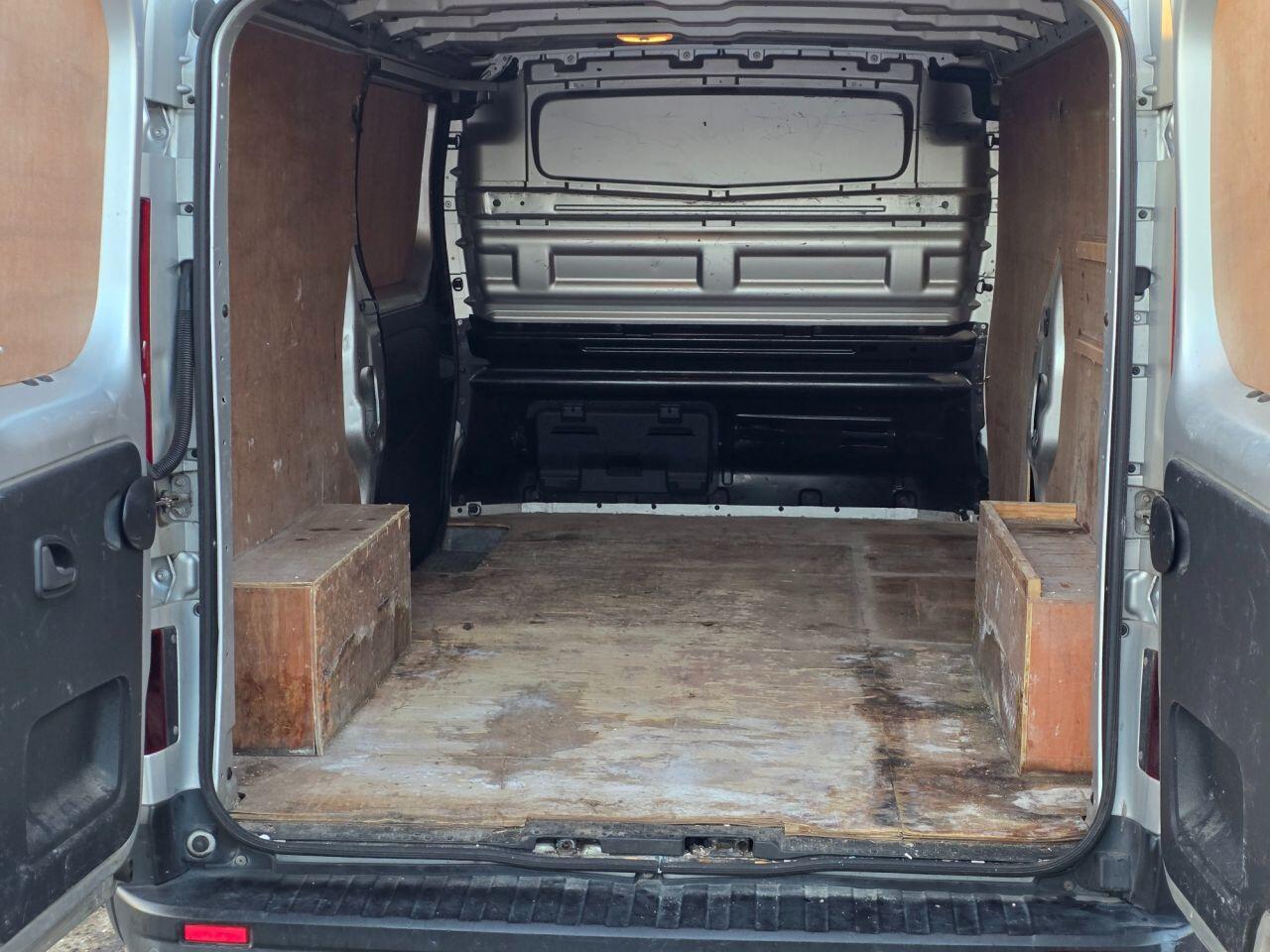 Used Renault Trafic 2015 for sale - 77081705: Photo 8