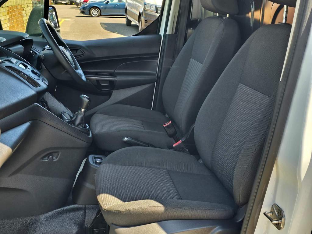 Used Ford Transit Connect 2017 for sale - 76701207: Photo 15