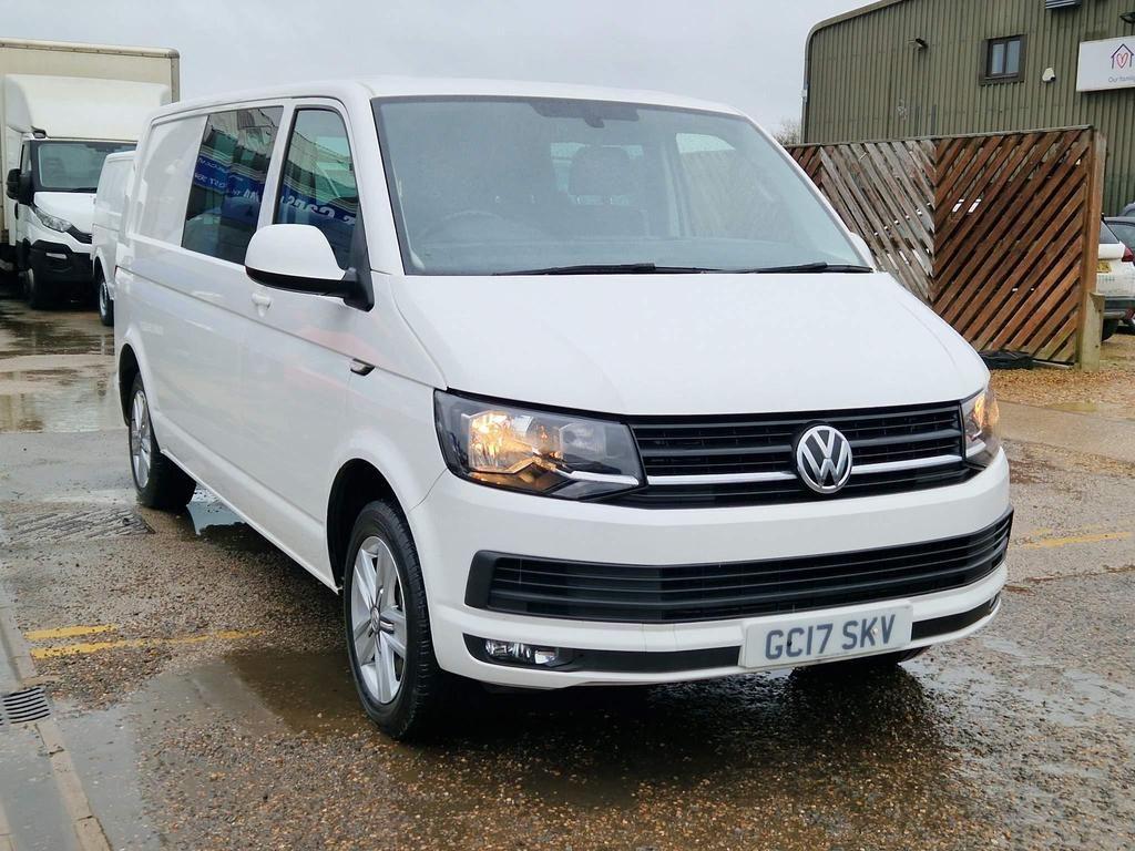 Used Volkswagen Transporter 2017 for sale - 76701209: Photo 1