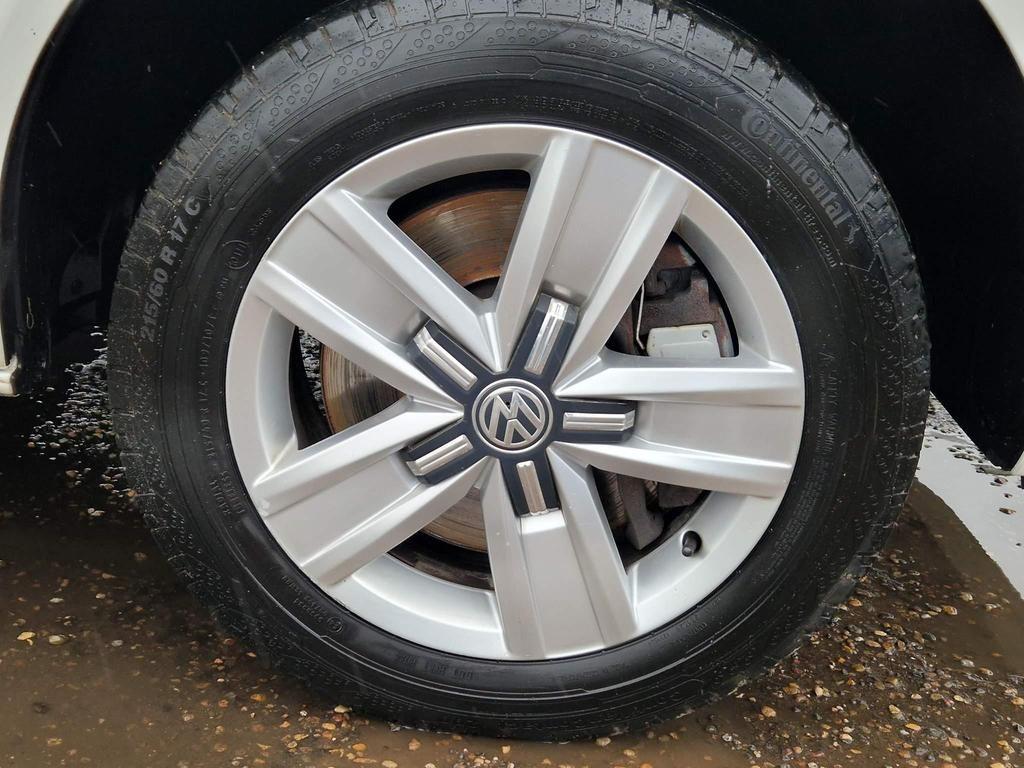 Used Volkswagen Transporter 2017 for sale - 76701209: Photo 6