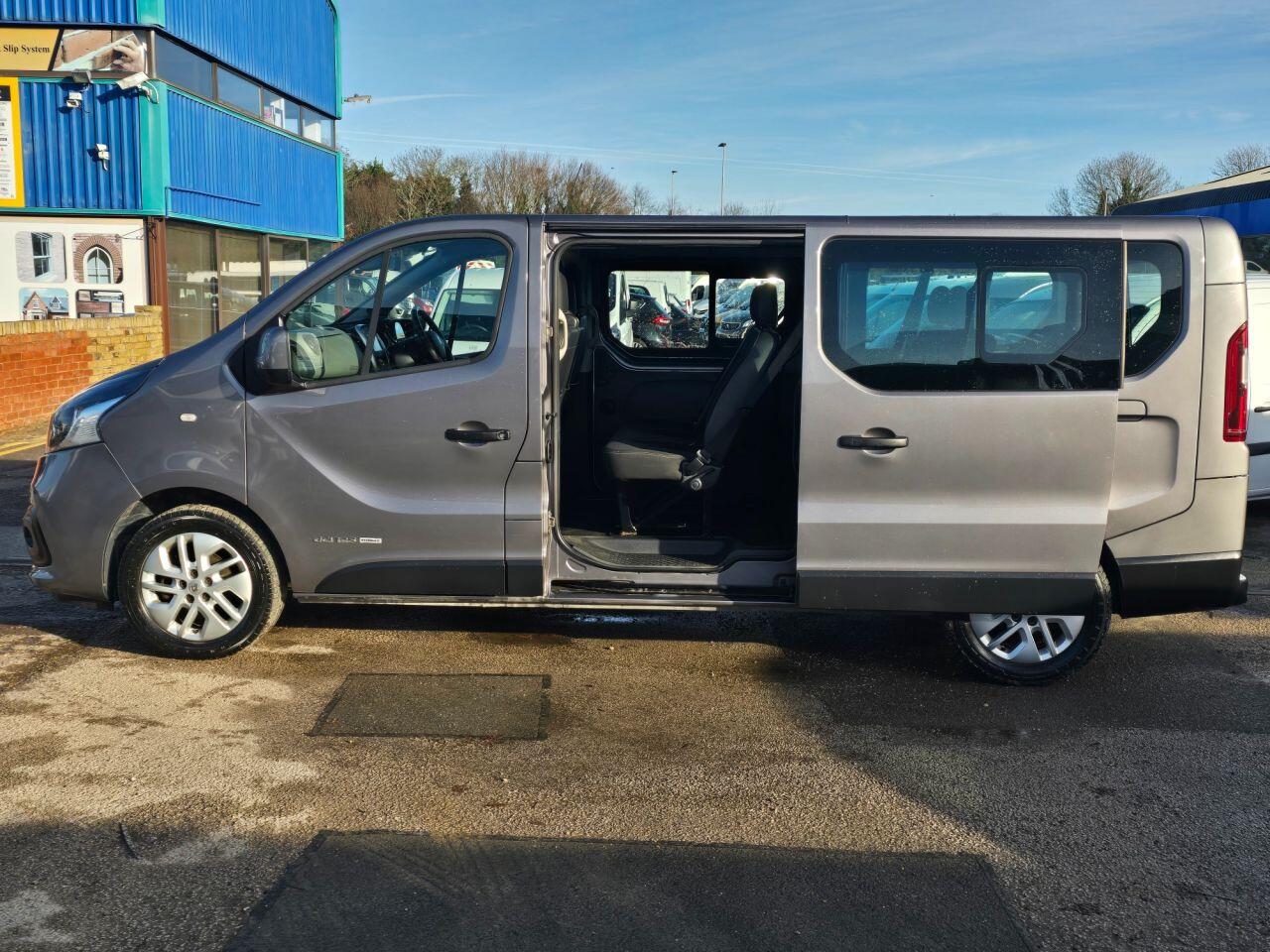 Used Renault Trafic 2016 for sale - 76714389: Photo 14