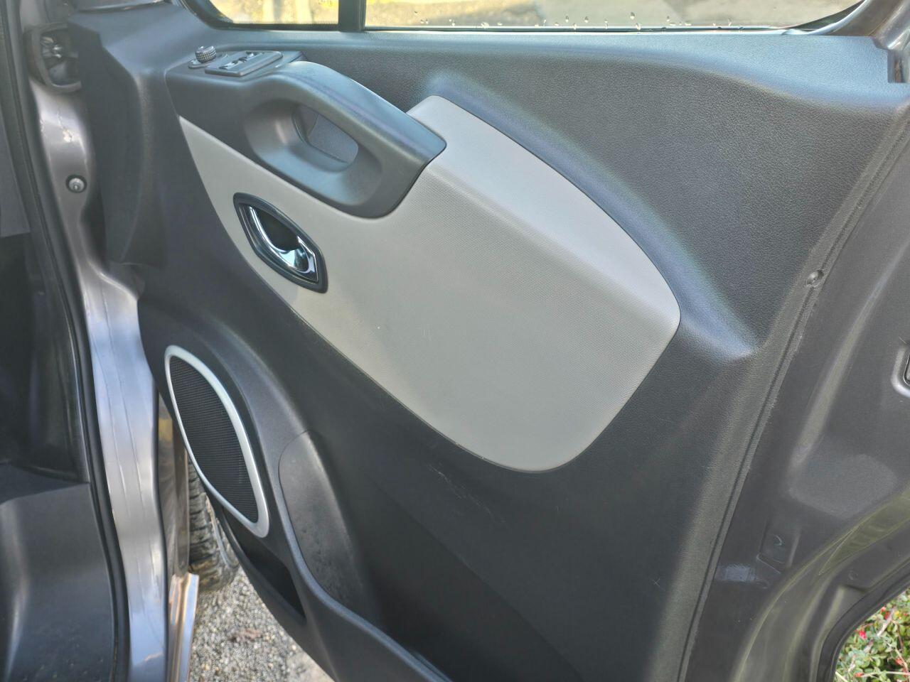 Used Renault Trafic 2016 for sale - 76714389: Photo 19