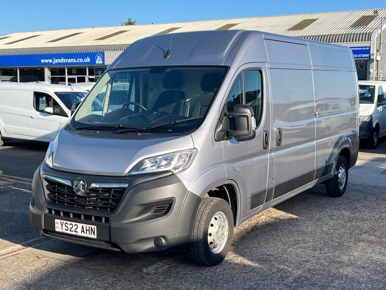 Used Vauxhall Movano for sale - 77940692: Photo 3