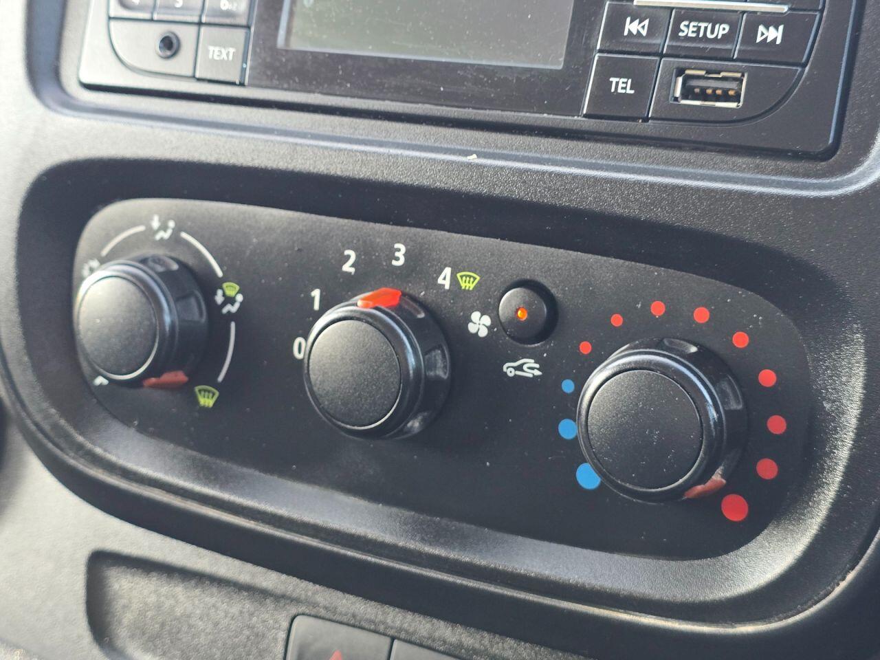 Used Renault Trafic 2017 for sale - 76715237: Photo 20