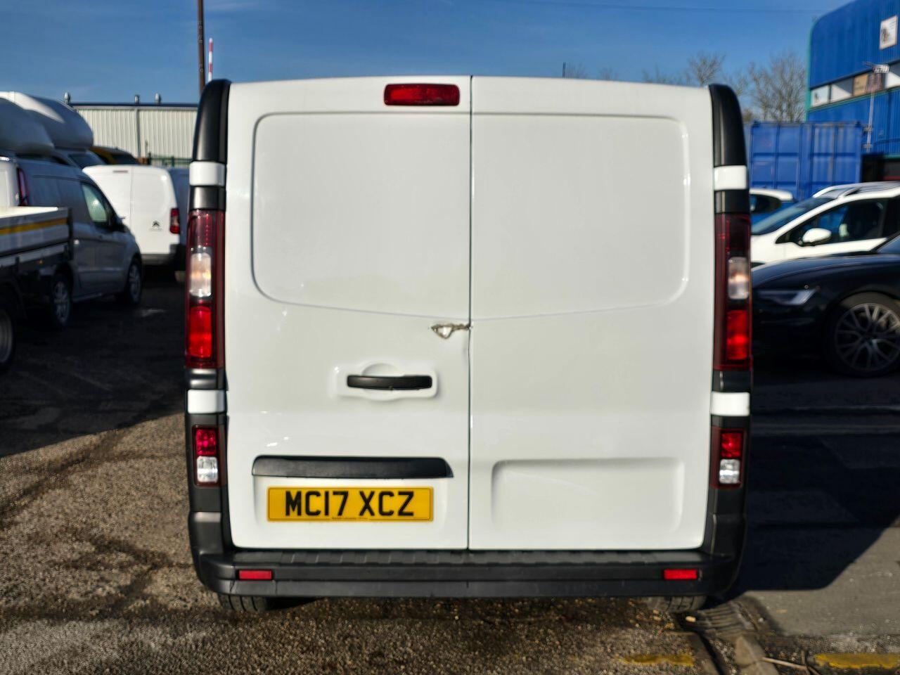 Used Renault Trafic 2017 for sale - 76715237: Photo 6