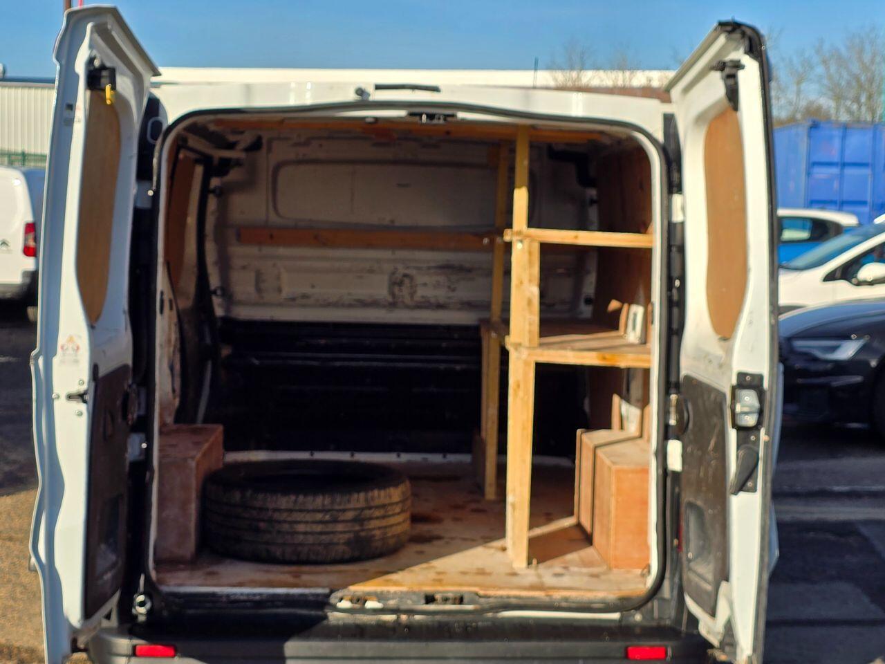 Used Renault Trafic 2017 for sale - 76715237: Photo 8