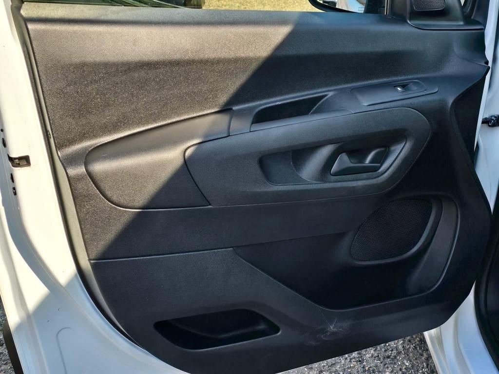 Used Peugeot Partner 2019 for sale - 76558844: Photo 13