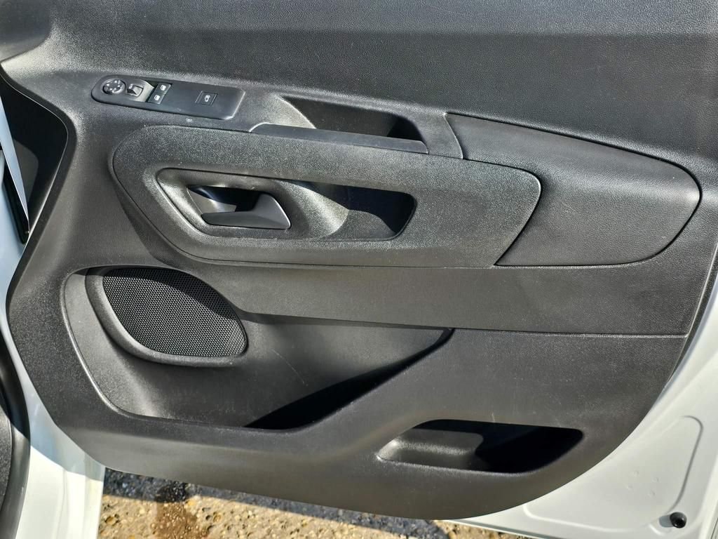 Used Peugeot Partner 2019 for sale - 76558844: Photo 16