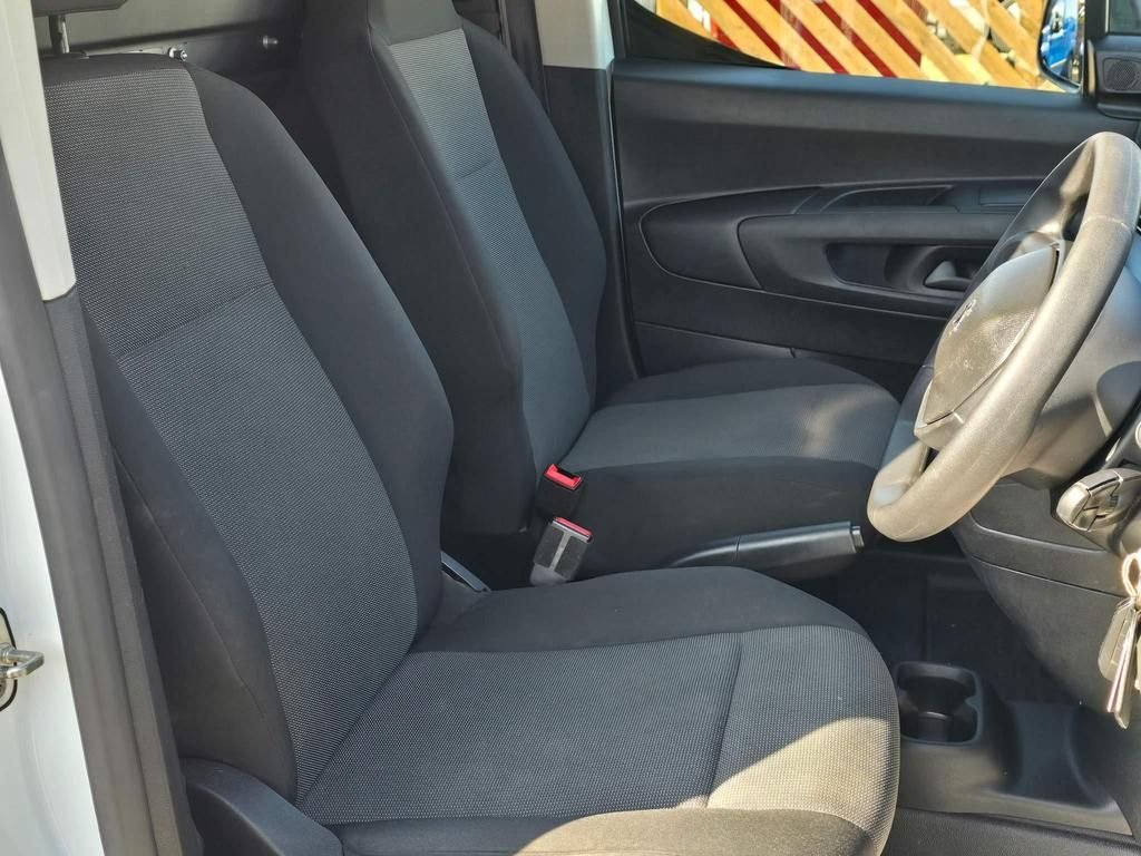 Used Peugeot Partner 2019 for sale - 76558844: Photo 19