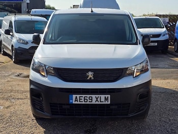 Used Peugeot Partner 2019 for sale - 76558844: Photo