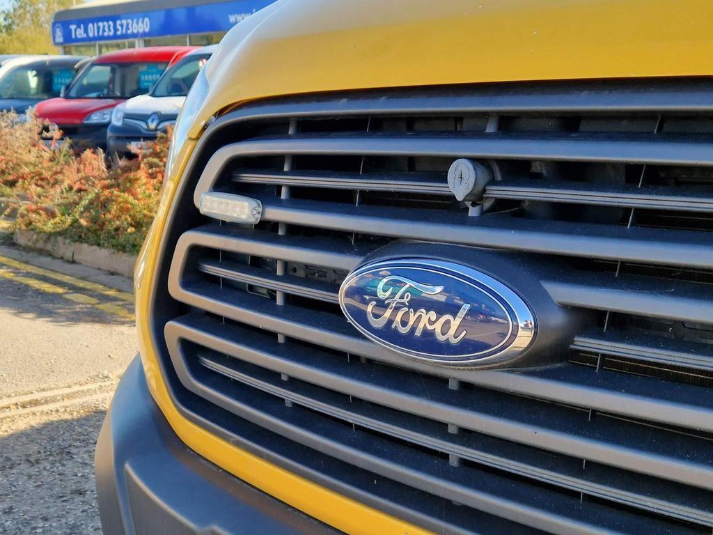 Used Ford Transit 2018 for sale - 76702185: Photo 5