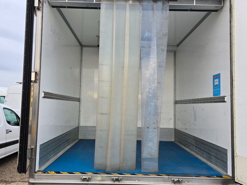 Used Isuzu Forward 2018 for sale - 76558749: Photo 11