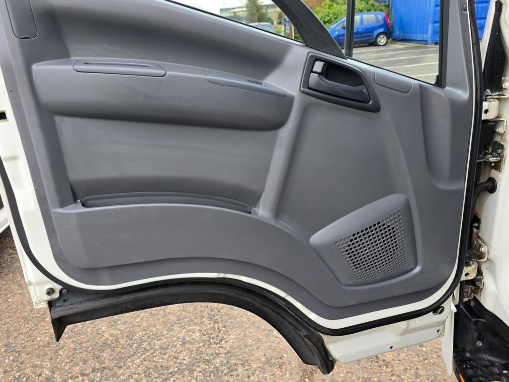 Used Isuzu Forward 2018 for sale - 76558749: Photo 14