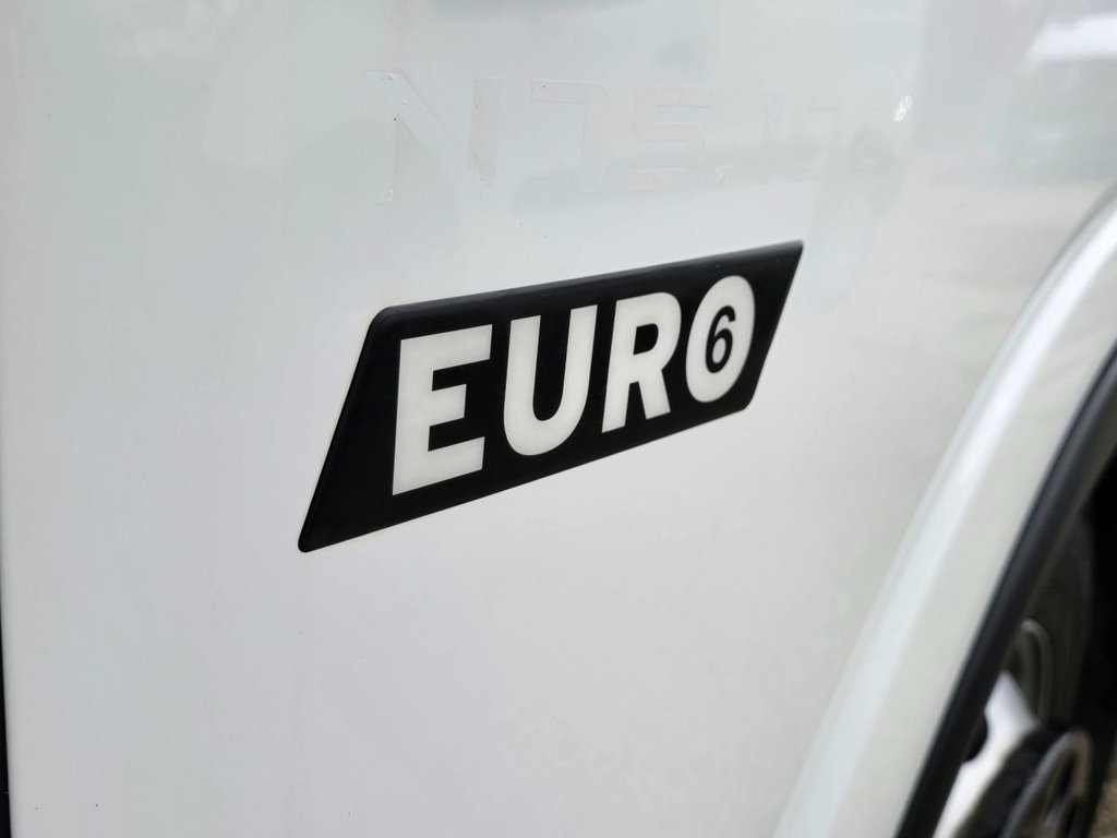 Used Isuzu Forward 2018 for sale - 76558749: Photo 4