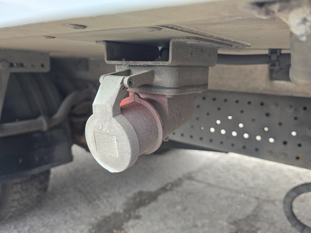 Used Isuzu Forward 2018 for sale - 76558749: Photo 7