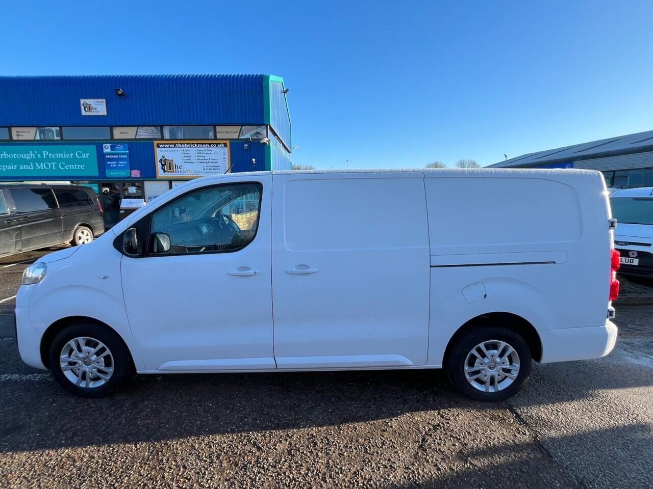 Used Vauxhall Vivaro 2022 for sale - 77565097: Photo 6