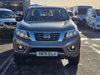 Used Nissan Navara 2021 for sale - 76700796: Photo