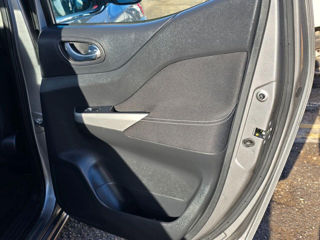 Used Nissan Navara 2021 for sale - 76700796: Photo 5