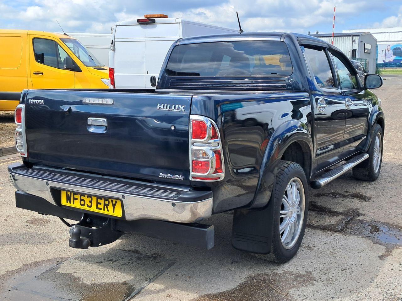 Used Toyota Hilux 2013 for sale - 77143642: Photo 12