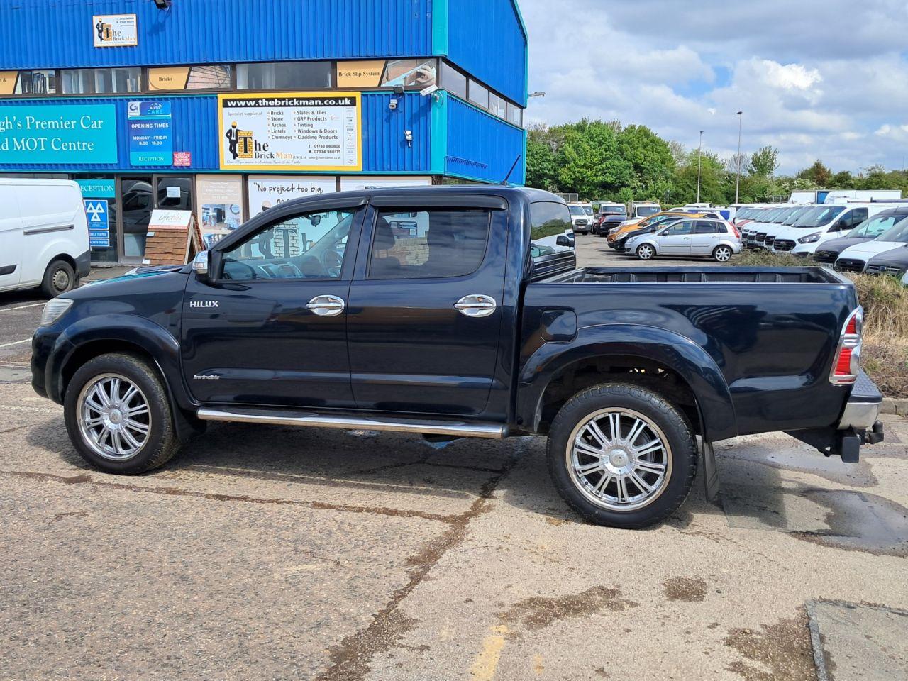 Used Toyota Hilux 2013 for sale - 77143642: Photo 16