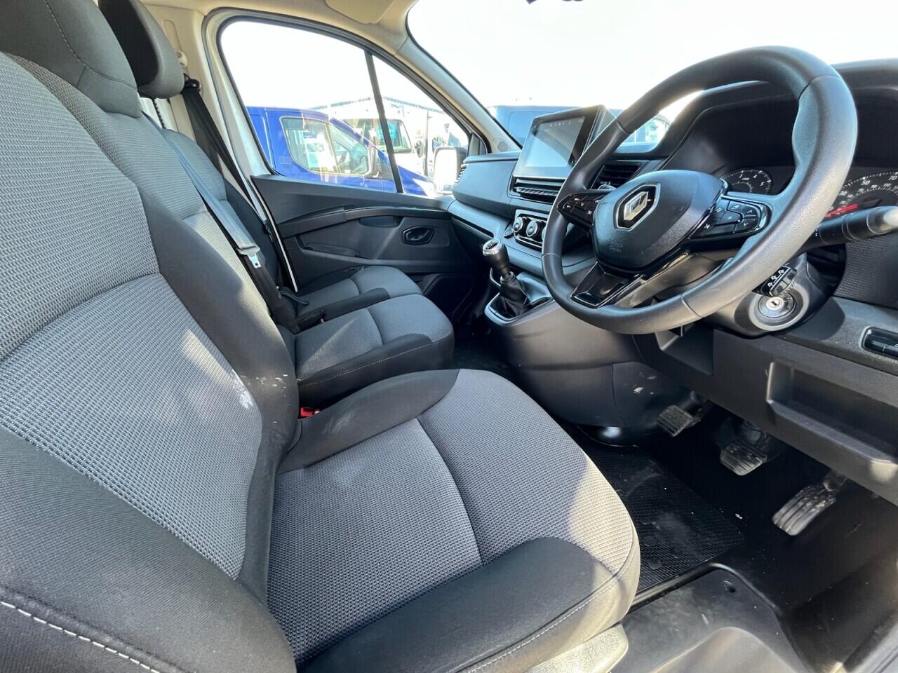 Used Renault Trafic for sale - 78057668: Photo 12