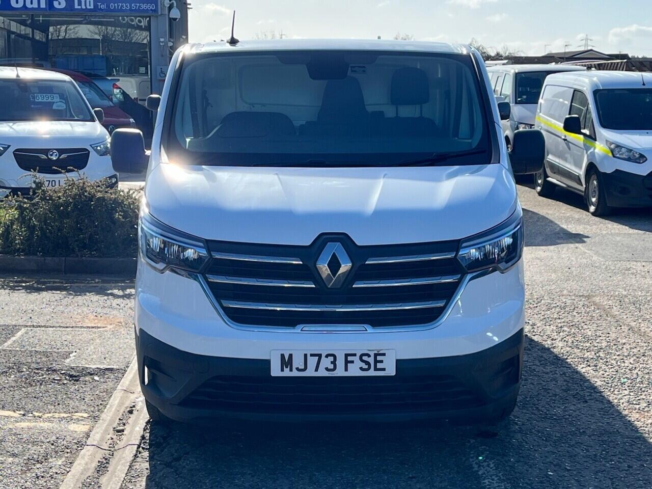 Used Renault Trafic for sale - 78057668: Photo 2