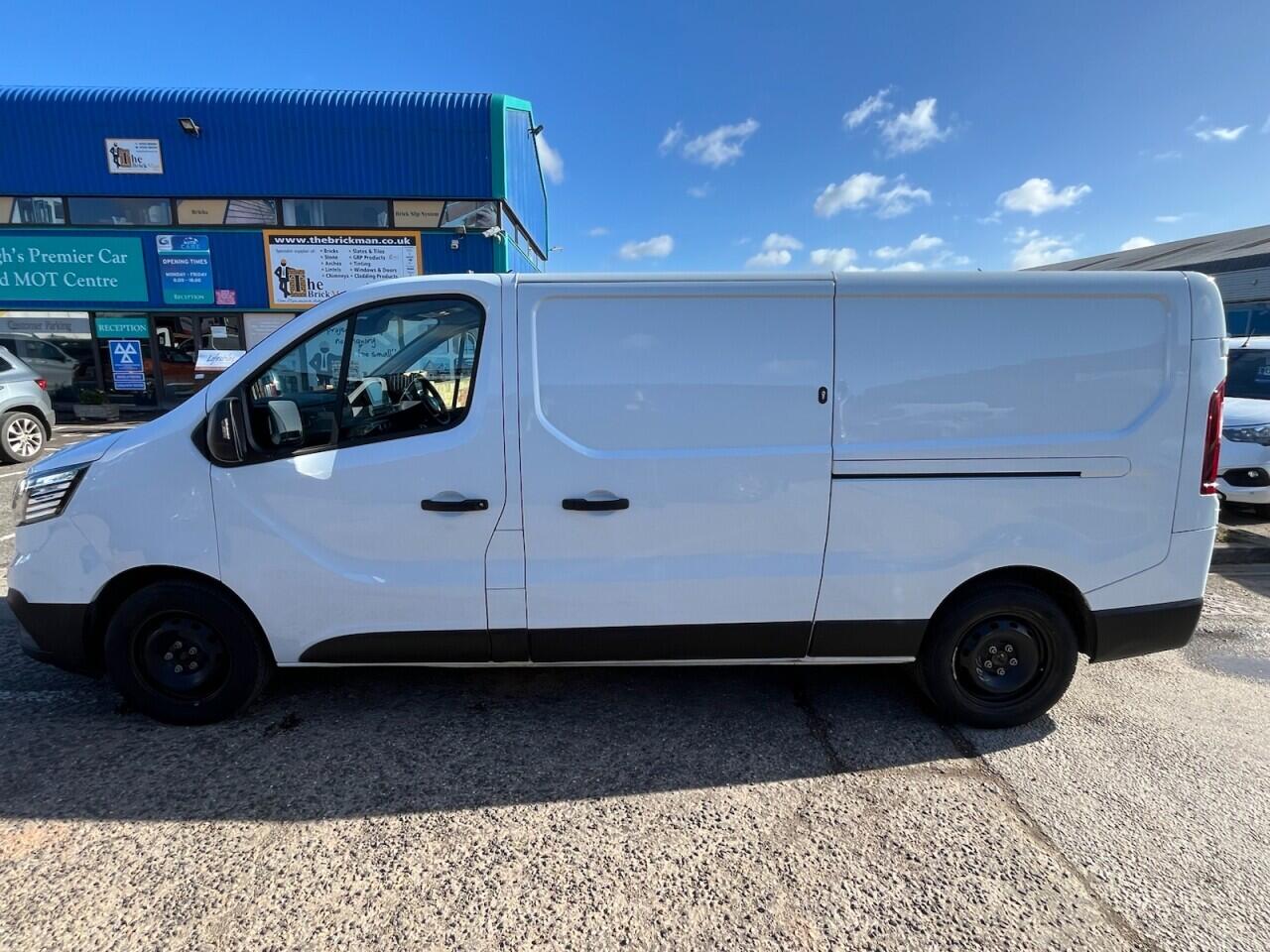 Used Renault Trafic for sale - 78057668: Photo 6