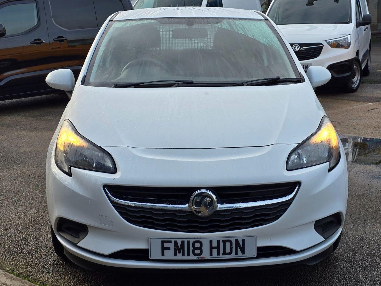 Used Vauxhall Corsa 2018 for sale - 77029710: Photo 2
