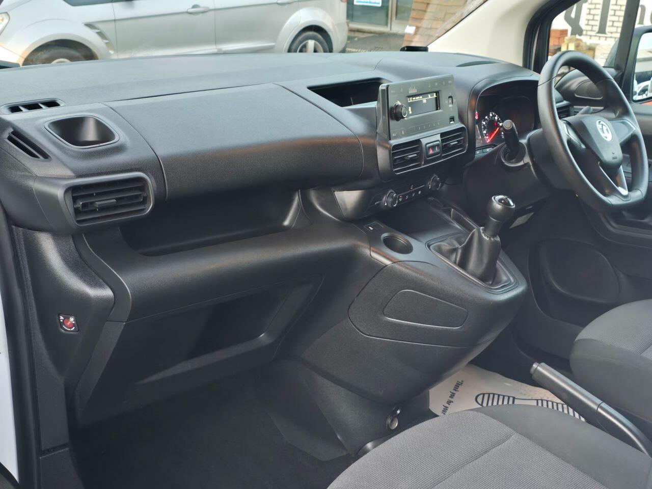 Used Vauxhall Corsa 2018 for sale - 77029710: Photo 34