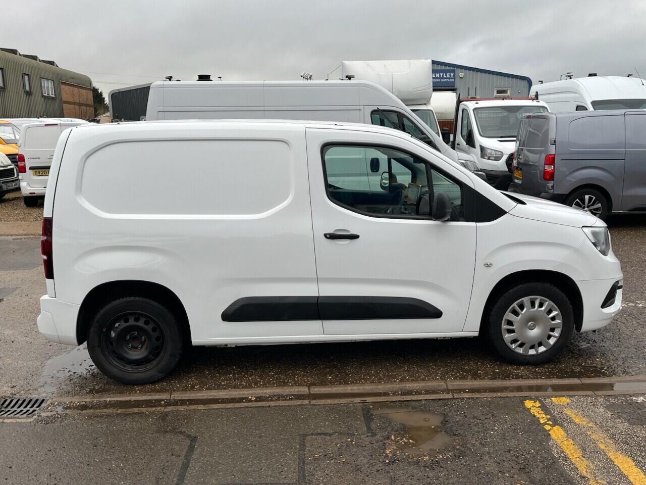 Used Vauxhall Combo 2020 for sale - 77386373: Photo 11
