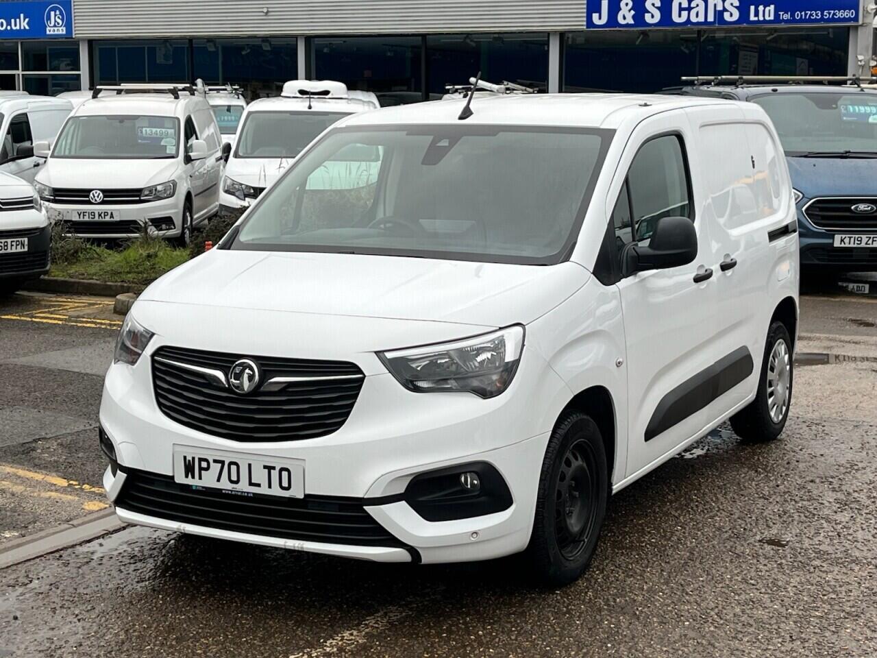 Used Vauxhall Combo 2020 for sale - 77386373: Photo 3