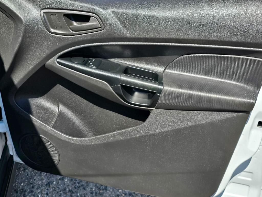 Used Ford Transit Connect 2017 for sale - 76558847: Photo 16