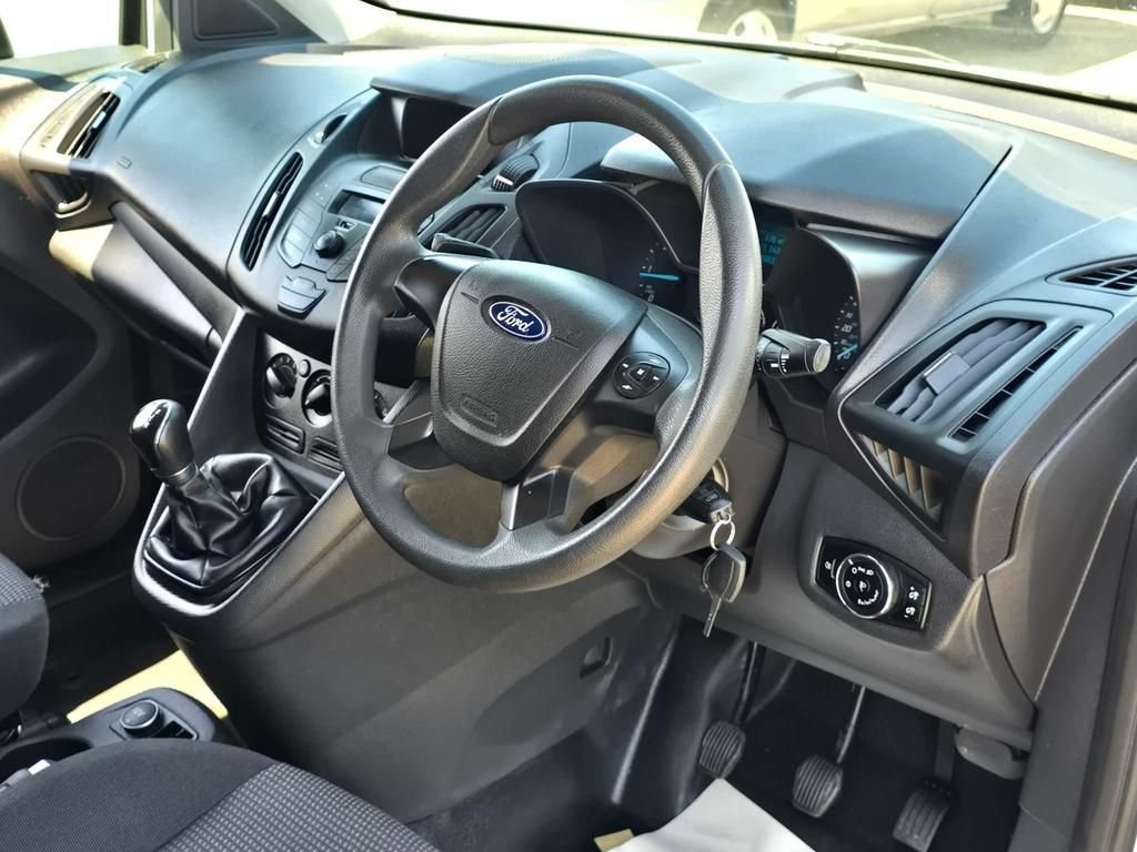 Used Ford Transit Connect 2017 for sale - 76558847: Photo 17